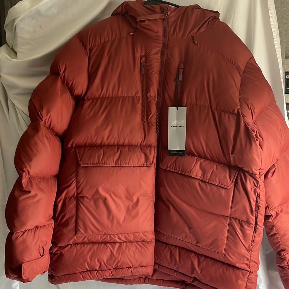 Whitespace puffy snowboarding jacket